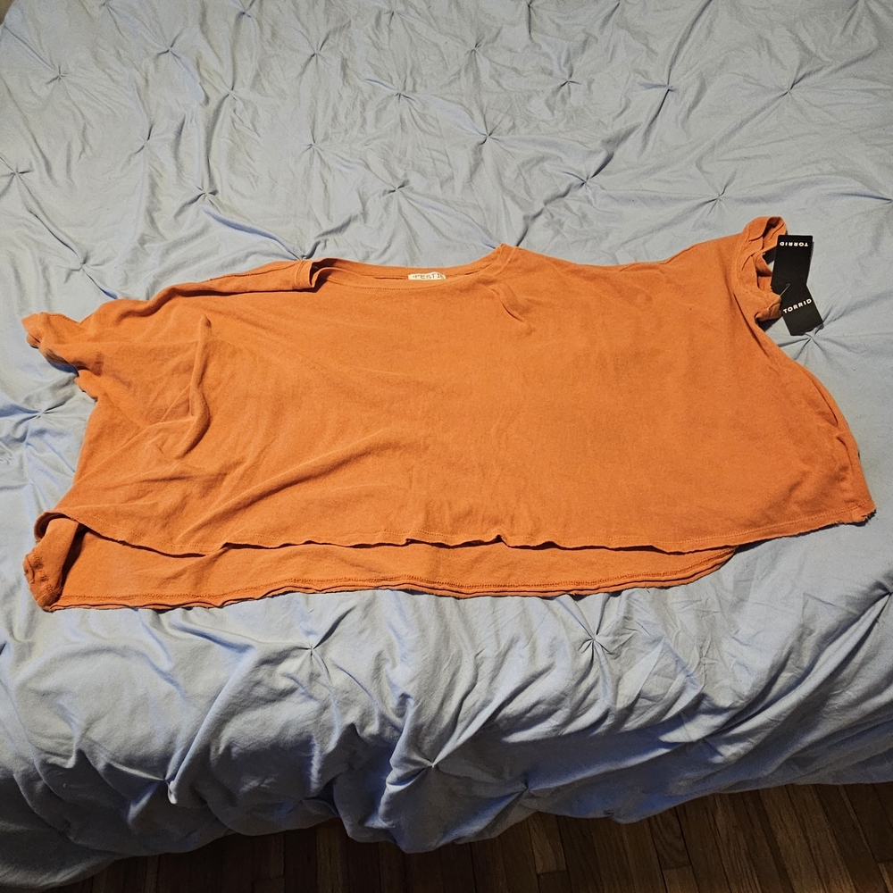 Torrid Rusty Orange Torrid 1x 14-16 Bat Wing Style Shirt  NWT